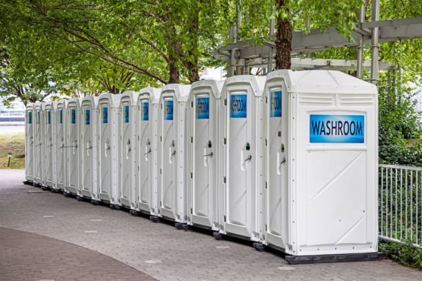 Best Restroom trailer rental cost  in Elmhurst, IL